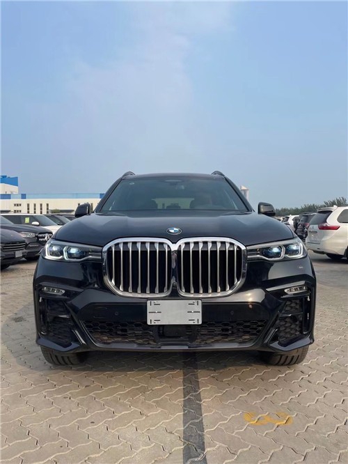 22款宝马X7国六清仓钜惠90余万色全裸售