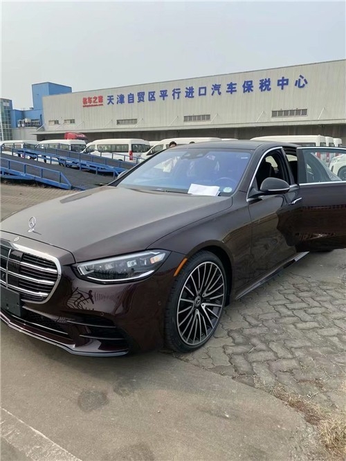 22款平行进口奔驰S500港口现车140来万