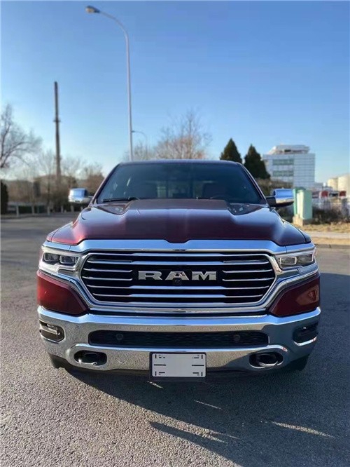 新款道奇公羊5.7L长角号国六颜色齐全