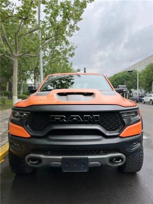 2022款道奇霸王龙TRX点火版现车降10万