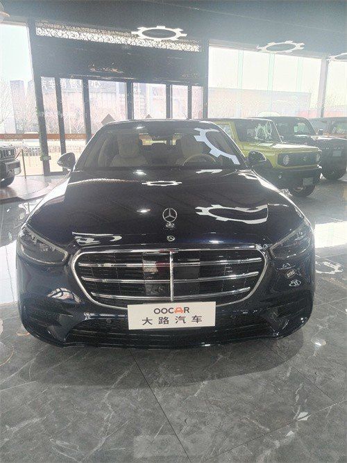 2022款奔驰S500三月惊降促销现车销全国