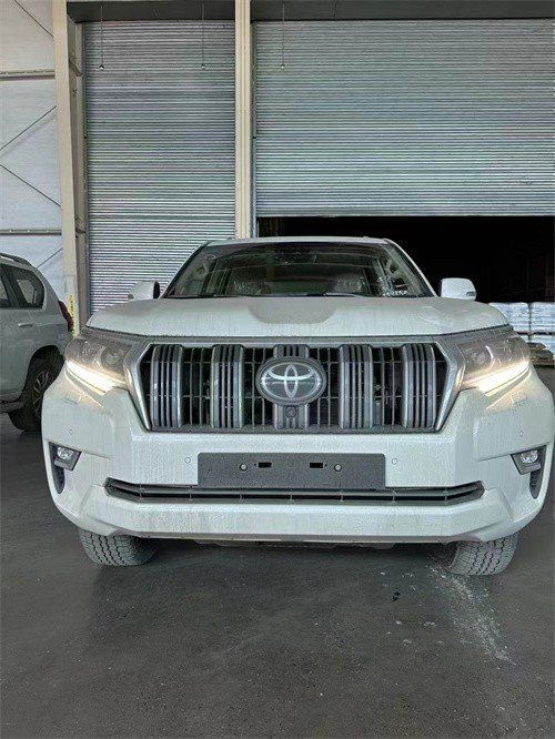 丰田霸道4000第二批即将现车69万出售