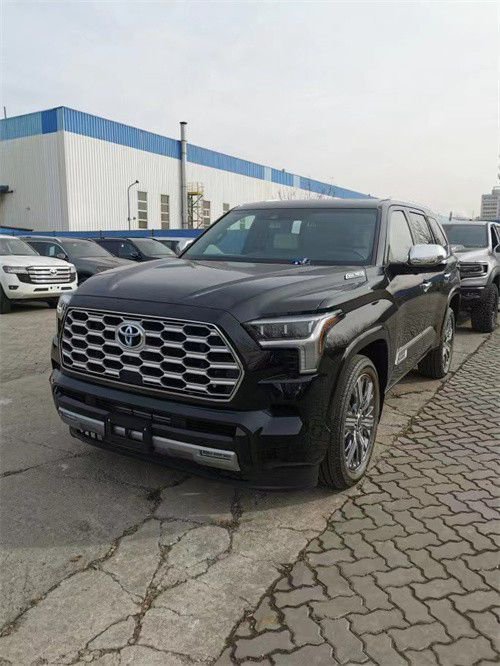 2023款丰田红杉现车年底降价促销抢购