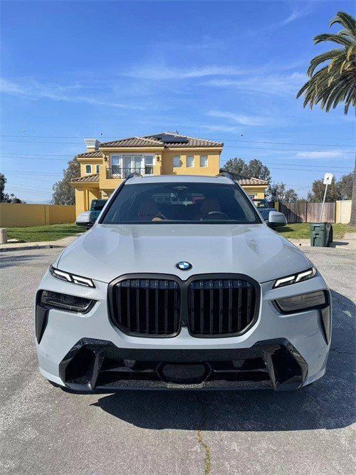 进口宝马X7现车五一特惠大促销80万起