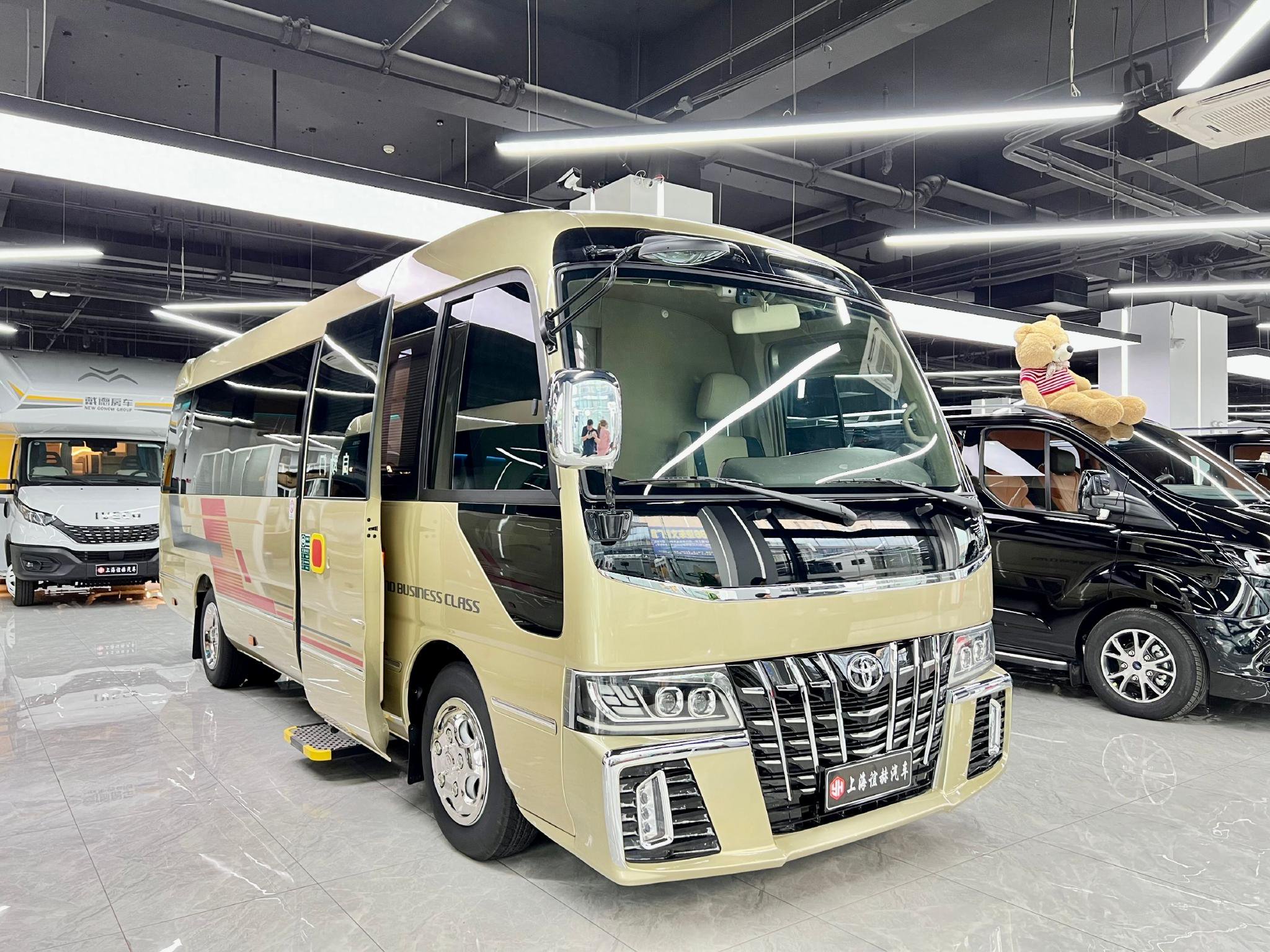 丰田考斯特16座价格 企业中巴车定制