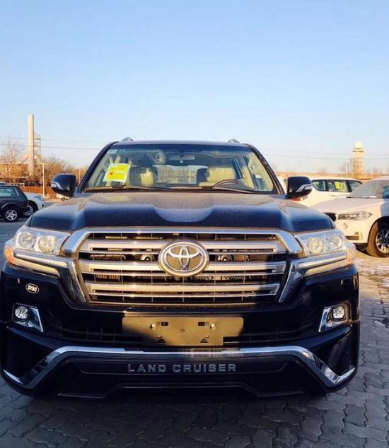 2018款兰德酷路泽4000现车充足限时促销