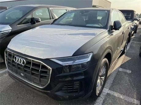 2022款奥迪Q8进口现车可分期欲购从速