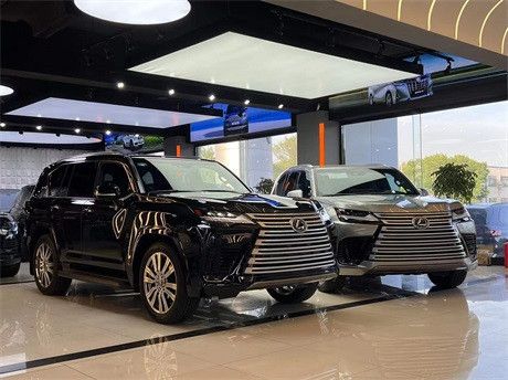 2022款雷克萨斯LX600现车惊喜价197万