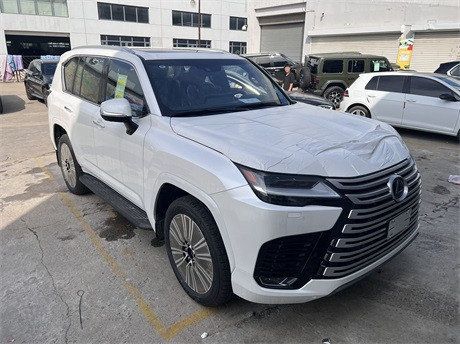 2022款雷克萨斯LX600中东签名版最新优惠
