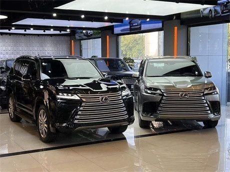 2022款雷克萨斯LX600四座顶配售价198万