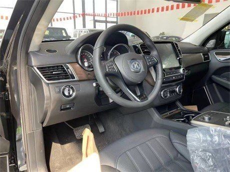 北汽BJ90现车销售29.6起售欢迎咨询