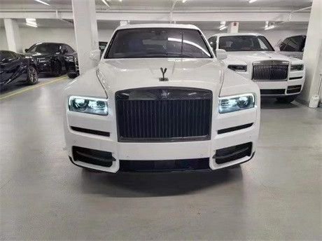 2023款劳斯莱斯库里南四座免税价格400万