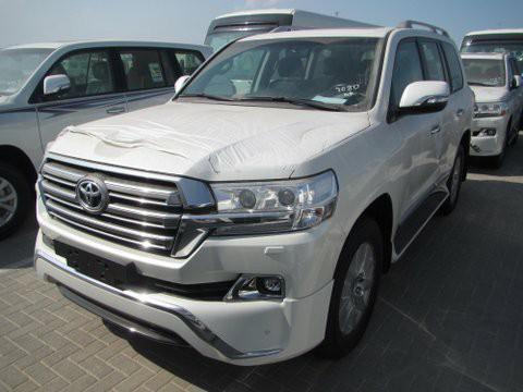 18款丰田酷路泽4500 柴油越野省油力足