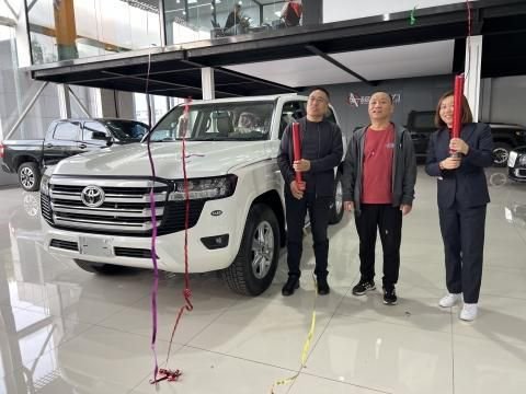 23款雷克萨斯GX460 最新价格现车90万起