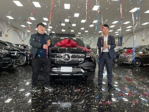 23款奔驰GLS450颜色全现车价格100万起