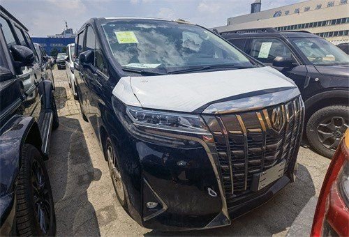 丰田埃尔法3.5商务最后17台现车可分期