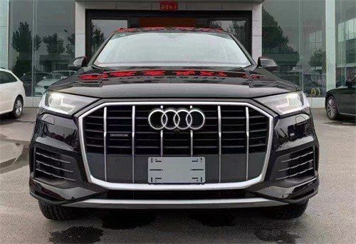 2022款奥迪Q7天津港口现车52万火爆让利