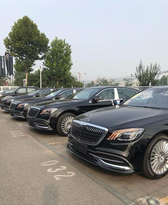 奔驰迈巴赫S560报价 新款4.0T优惠开售