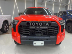 23款丰田坦途3.5混动现车报价 性能超凡