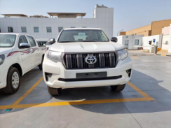 全新22款丰田霸道2700 现车畅销全国