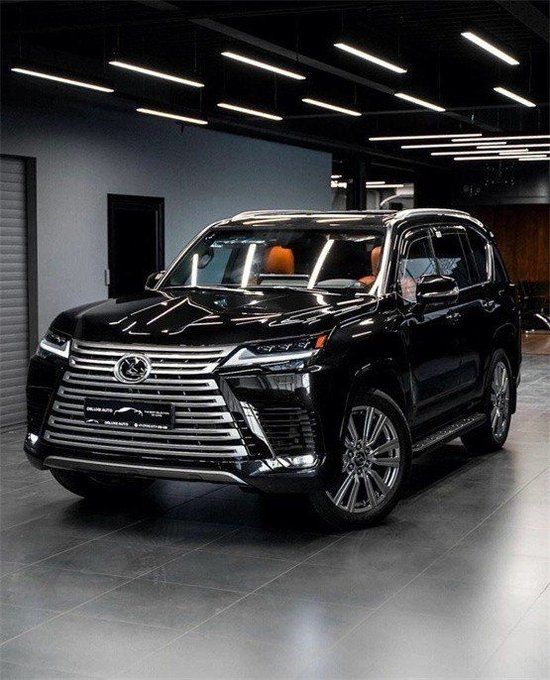 22款雷克萨斯LX600现车配置报价介绍