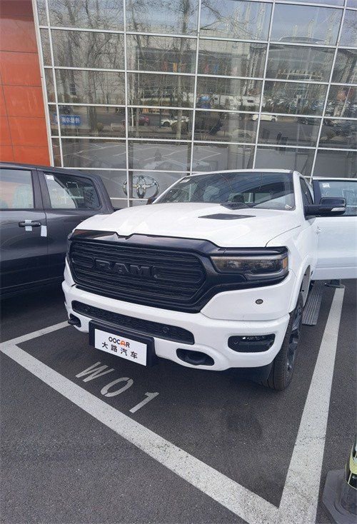 道奇公羊1500暗夜限量版天津皮卡特惠