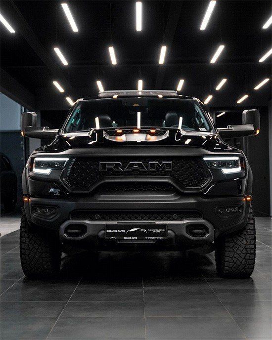 22款道奇霸王龙trx皮卡6.2排量现车出售