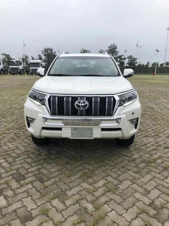 中东版霸道4000进口车型 优惠促销优惠