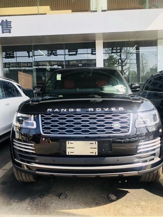 2020款路虎揽胜实拍图强悍性格实力报价