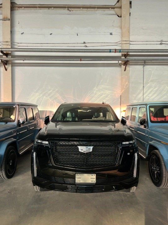 23款凯雷德6.2汽油加长铂金落地价优惠