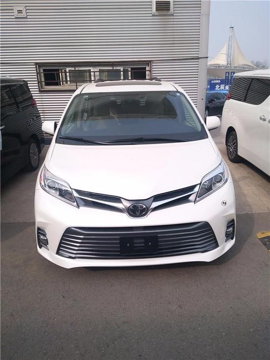 18款丰田塞纳奶优惠报价 爸神车商务王者