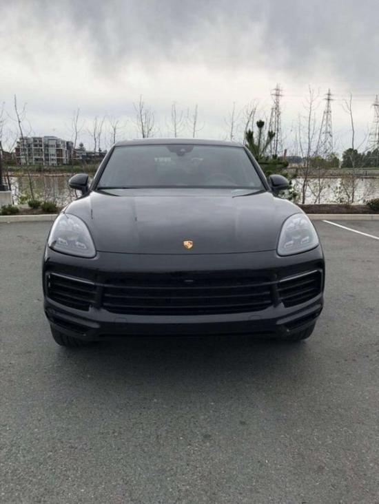 全新20款加版保时捷卡宴越野实拍