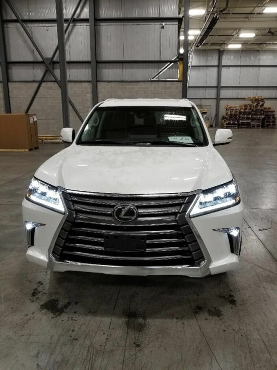 18款雷克萨斯LX570 探享新豪华艺术生活