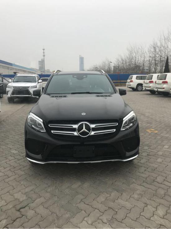 加版奔驰GLE400现车 同比中规节省10万元