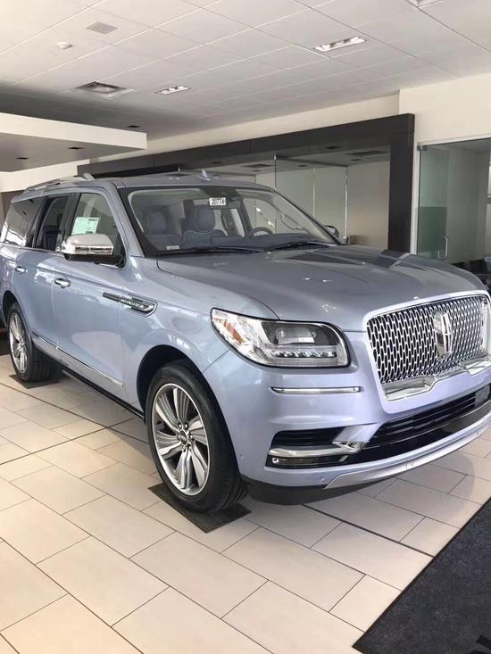 2018款林肯领航员豪华商务越野现车报价