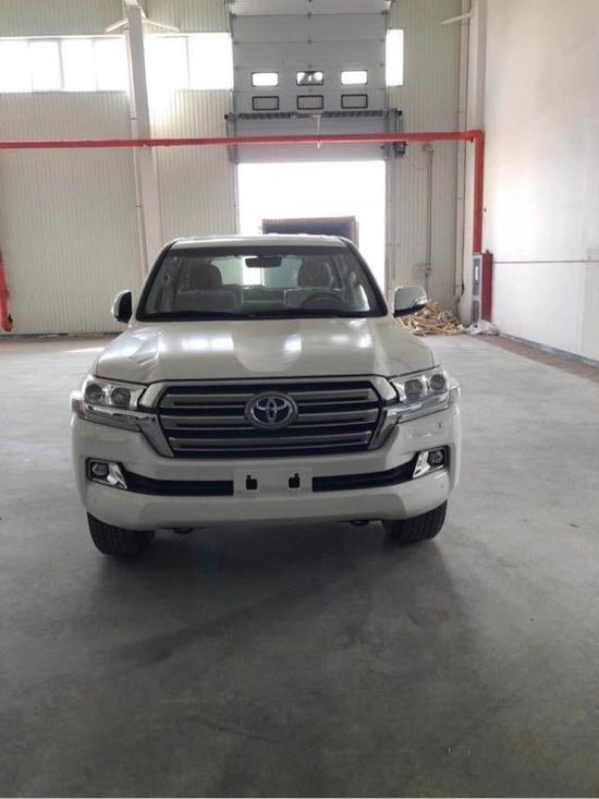 全新丰田酷路泽4000 GXR两气优惠价