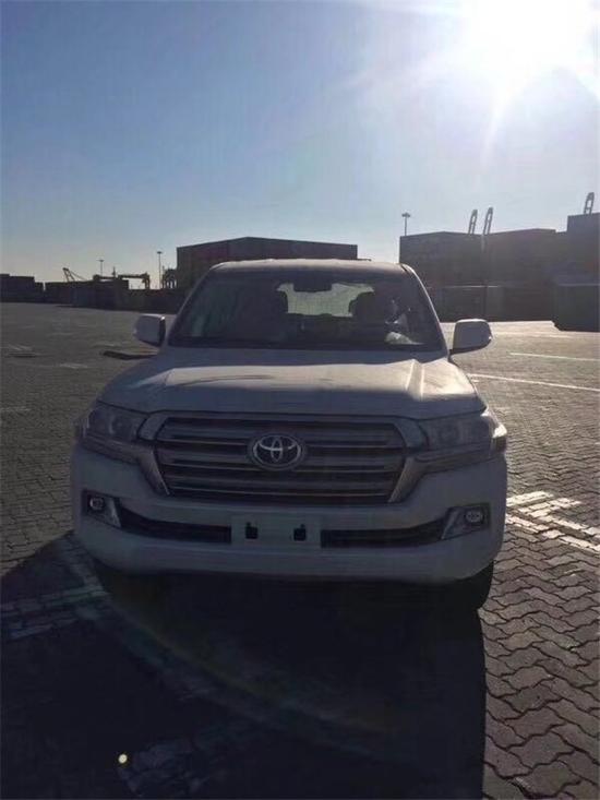 18款丰田酷路泽5700 全地形尺寸SUV现售