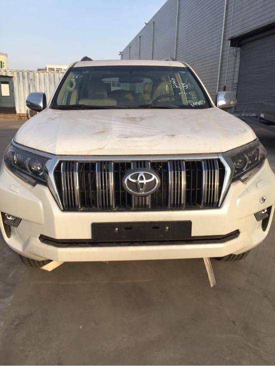 18款霸道2700外挂VX高配现车报价图片展