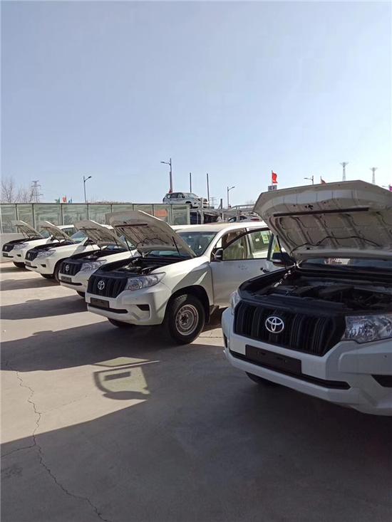 18款丰田普拉多霸道2700全新到店