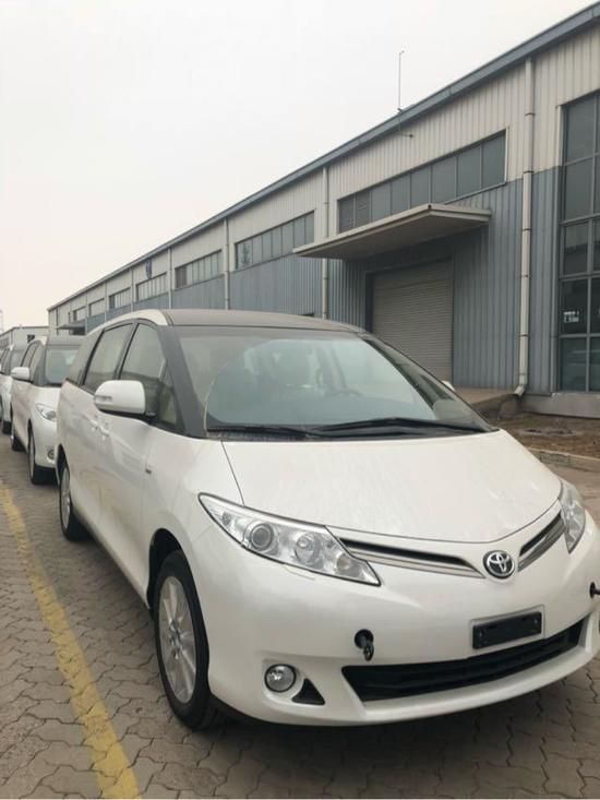 丰田普瑞维亚大霸王2.4L商务MPV测评体验