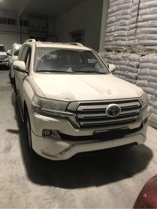 2018款丰田酷路泽4000现车报价 长途无忧