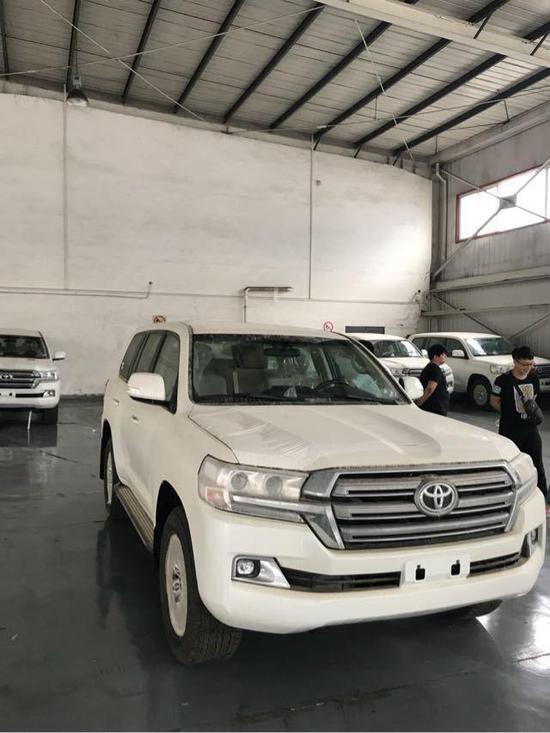 18款丰田酷路泽4000最报价 端午优惠多多