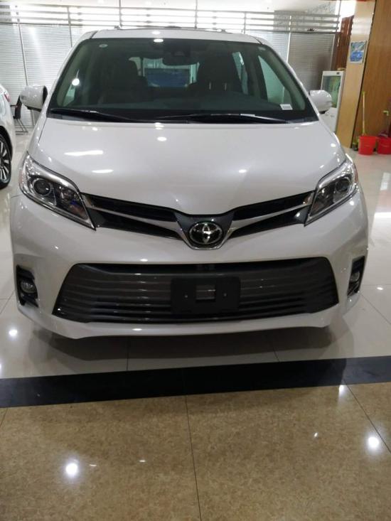 18款丰田塞纳顶配最新报价居家旅游利器