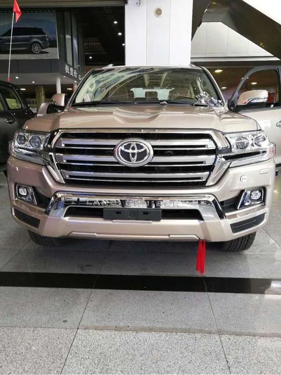 2018款中东版丰田酷路泽4000 七月降价