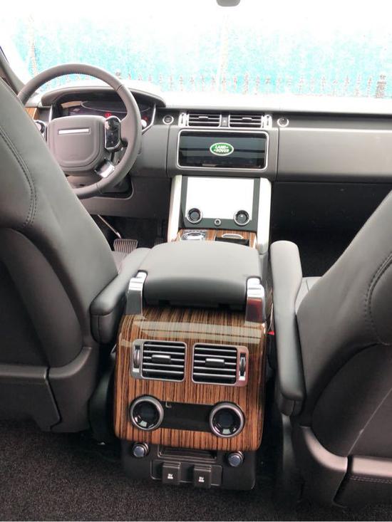 平行进口路虎揽胜行政3.0美规版平行进口。