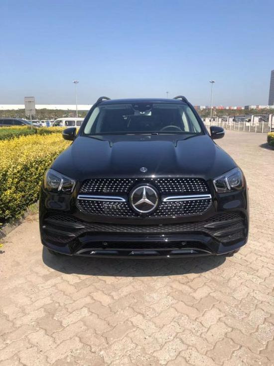 奔驰GLE450豪华配置难道不心动销售促销