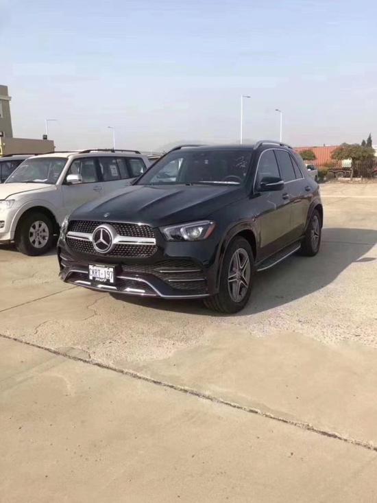 20款奔驰GLE450新春立减内饰丰富不凌乱