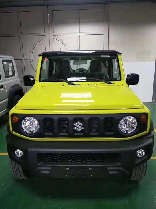 2020款铃木吉姆尼征服更多的极限路面