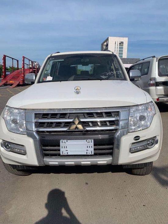 三菱帕杰罗V97 月底价格小幅回跌35万