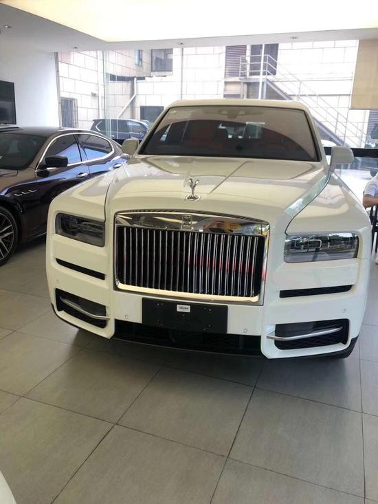 劳斯莱斯库里南现车报价 身姿十足威武感